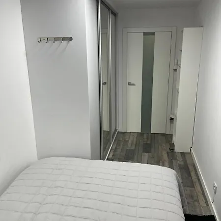 Grzybowska Apartamento Varsóvia