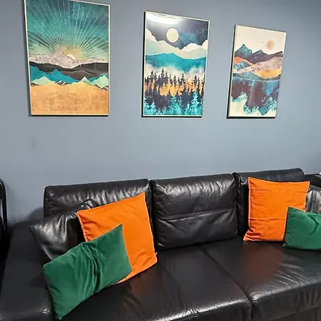 Grzybowska * وارسو